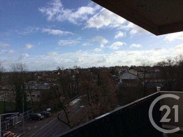 Afficher la photo en grand Appartement à vendre - 5 pièces - 90.85 m2 - CONFLANS EN JARNISY - 54 - LORRAINE - Century 21 Duthoy Immobilier