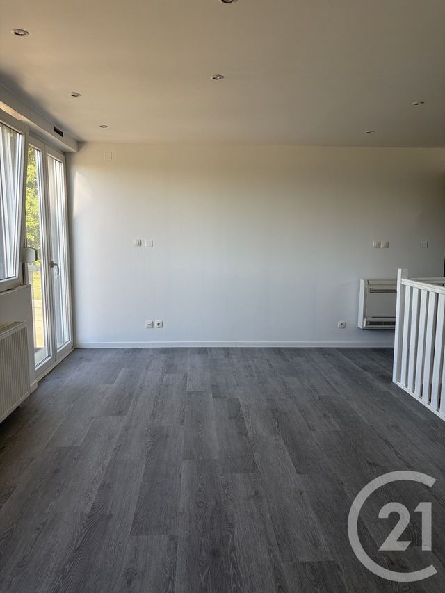 maison à louer - 4 pièces - 100.0 m2 - HOMECOURT - 54 - LORRAINE - Century 21 Duthoy Immobilier