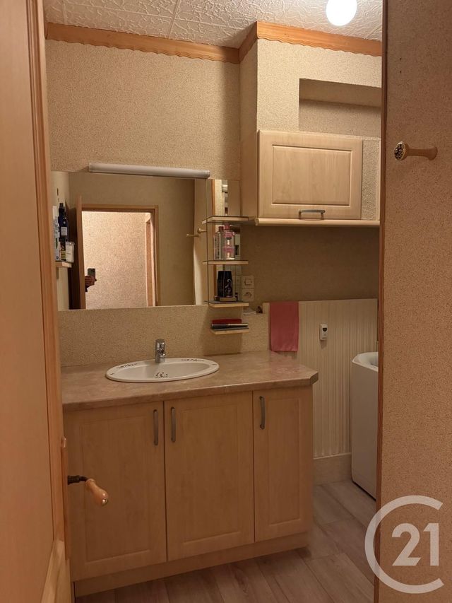 Afficher la photo en grand Appartement F4 à vendre - 4 pièces - 78.29 m2 - CONFLANS EN JARNISY - 54 - LORRAINE - Century 21 Duthoy Immobilier