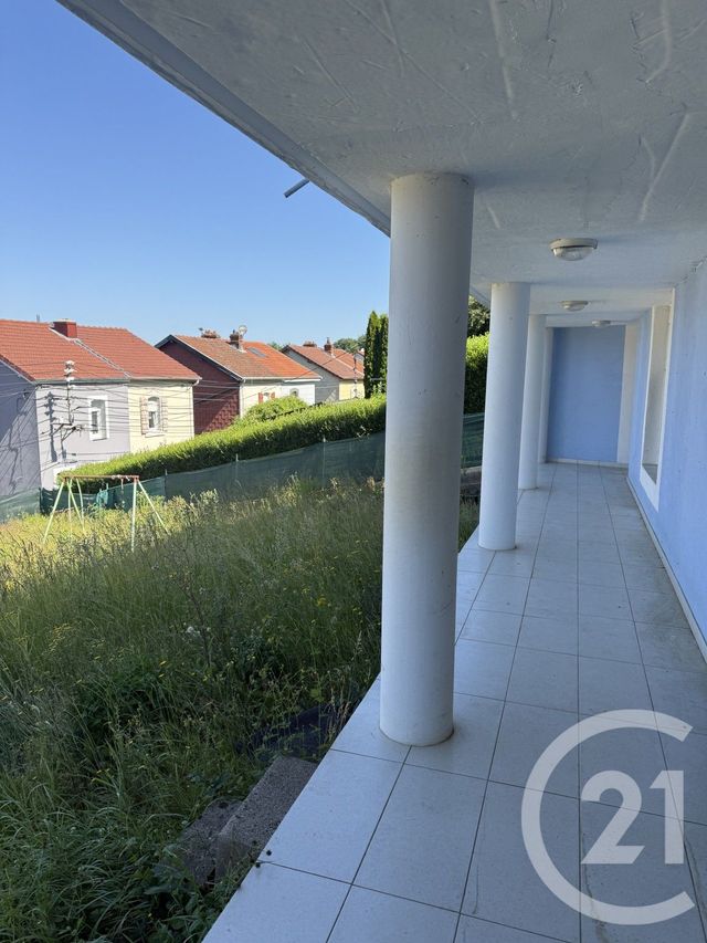 Appartement F1 bis à louer - 2 pièces - 51.81 m2 - VILLERUPT - 54 - LORRAINE - Century 21 Duthoy Immobilier