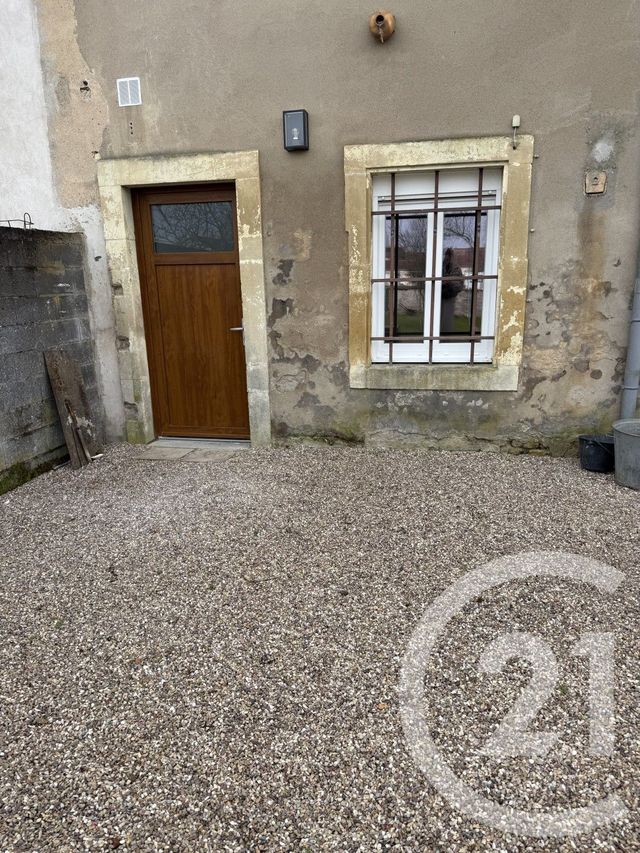 Appartement F1 à louer - 1 pièce - 18.11 m2 - CONFLANS EN JARNISY - 54 - LORRAINE - Century 21 Duthoy Immobilier