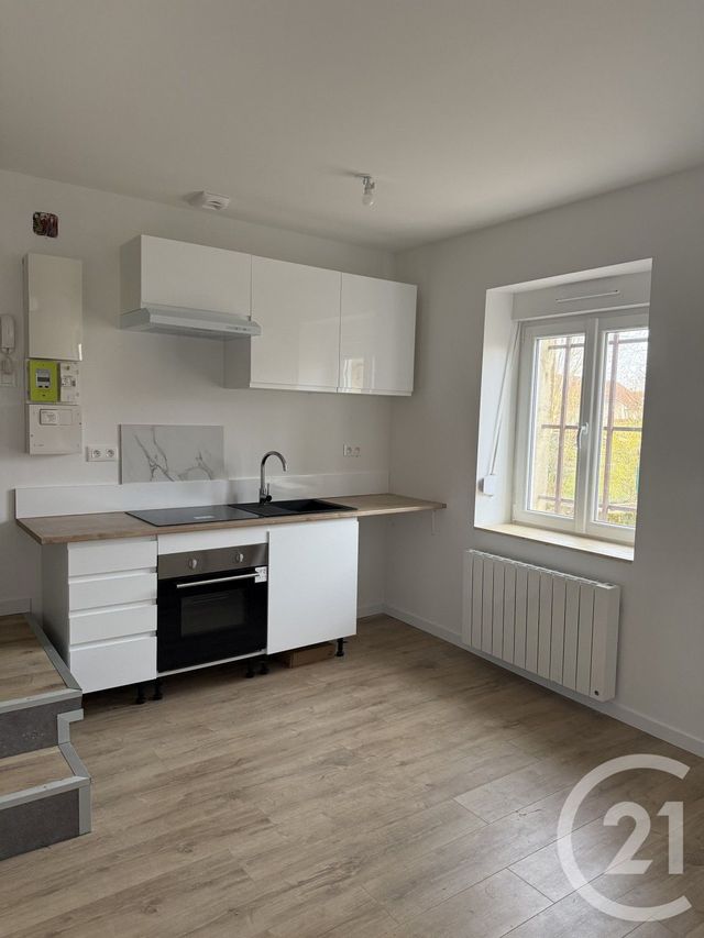 Appartement F1 à louer - 1 pièce - 18.11 m2 - CONFLANS EN JARNISY - 54 - LORRAINE - Century 21 Duthoy Immobilier