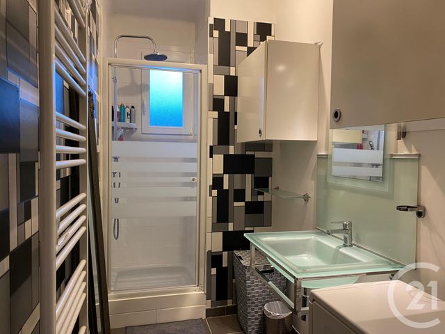 Afficher la photo en grand Appartement F3 à vendre - 3 pièces - 79.5 m2 - ST JULIEN LES METZ - 57 - LORRAINE - Century 21 Duthoy Immobilier