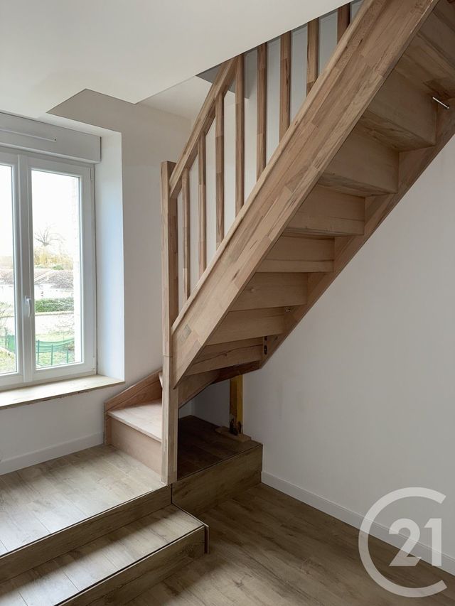 Appartement F4 à louer - 4 pièces - 76.76 m2 - JARNY - 54 - LORRAINE - Century 21 Duthoy Immobilier