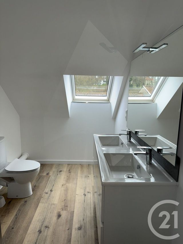 Appartement F4 à louer - 4 pièces - 76.76 m2 - JARNY - 54 - LORRAINE - Century 21 Duthoy Immobilier