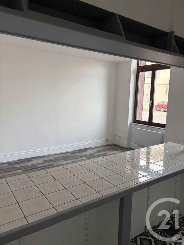 Appartement F2 à louer - 2 pièces - 40.0 m2 - JARNY - 54 - LORRAINE - Century 21 Duthoy Immobilier