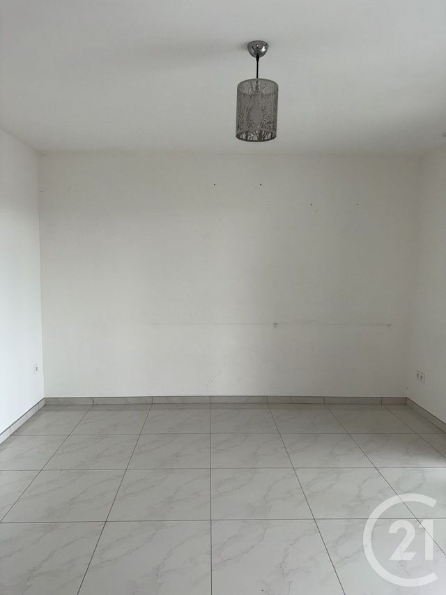 maison à louer - 5 pièces - 110.42 m2 - VILLERUPT - 54 - LORRAINE - Century 21 Duthoy Immobilier