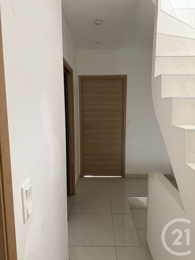 maison à louer - 5 pièces - 110.42 m2 - VILLERUPT - 54 - LORRAINE - Century 21 Duthoy Immobilier