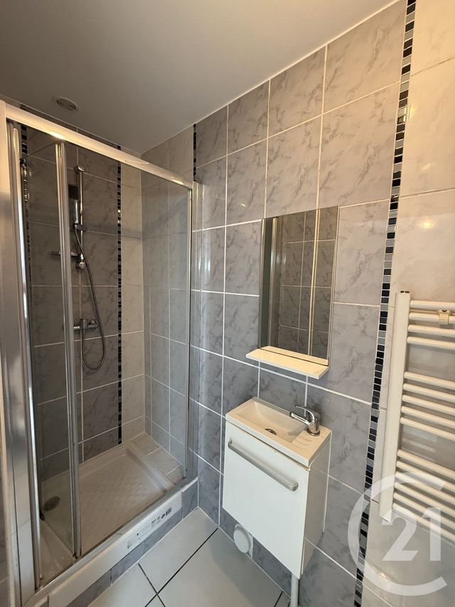 Appartement Studio à louer - 1 pièce - 11.94 m2 - HOMECOURT - 54 - LORRAINE - Century 21 Duthoy Immobilier