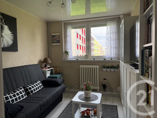 Appartement F4 à vendre - 4 pièces - 70.68 m2 - LONGUYON - 54 - LORRAINE - Century 21 Duthoy Immobilier