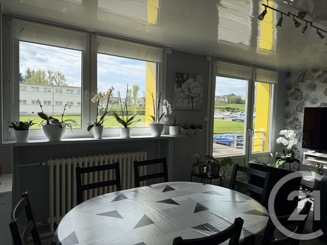 Appartement F4 à vendre - 4 pièces - 70.68 m2 - LONGUYON - 54 - LORRAINE - Century 21 Duthoy Immobilier