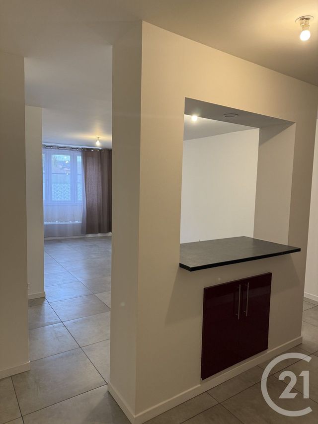 Appartement F2 à louer - 2 pièces - 50.0 m2 - JOEUF - 54 - LORRAINE - Century 21 Duthoy Immobilier