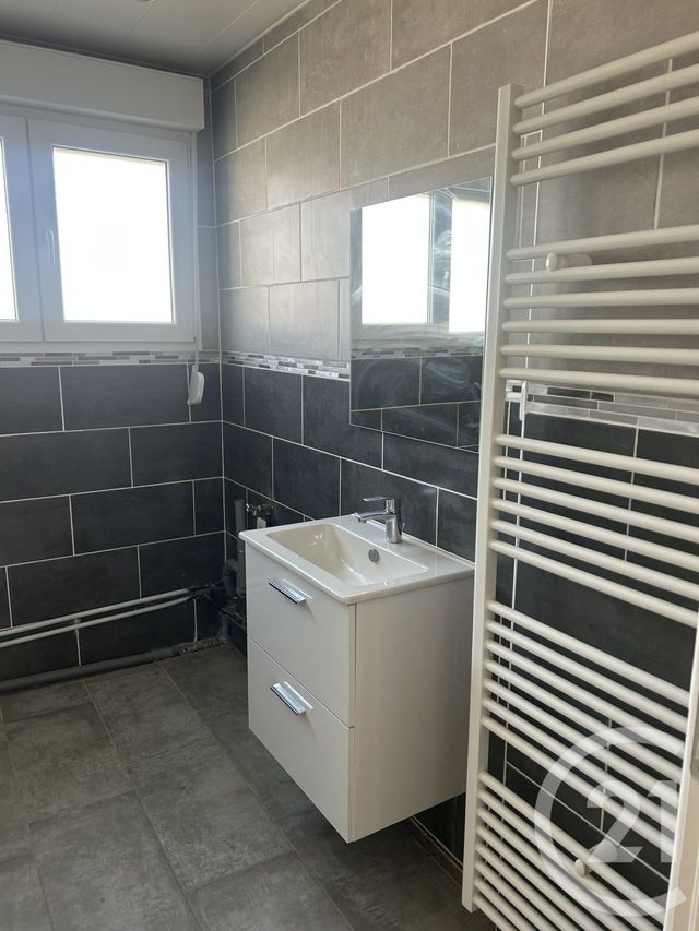 Appartement F4 à vendre - 4 pièces - 70.0 m2 - JARNY - 54 - LORRAINE - Century 21 Duthoy Immobilier