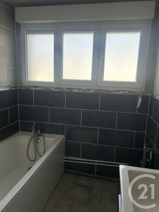 Appartement F4 à vendre - 4 pièces - 70.0 m2 - JARNY - 54 - LORRAINE - Century 21 Duthoy Immobilier