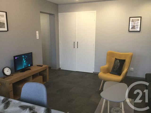 Appartement F2 à louer - 2 pièces - 53.82 m2 - JOEUF - 54 - LORRAINE - Century 21 Duthoy Immobilier