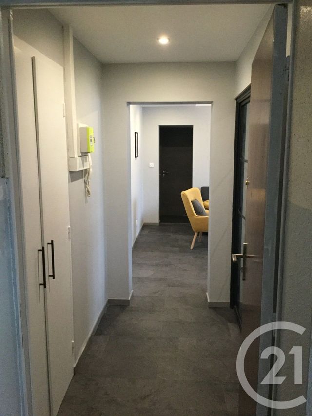 Appartement F2 à louer - 2 pièces - 53.82 m2 - JOEUF - 54 - LORRAINE - Century 21 Duthoy Immobilier