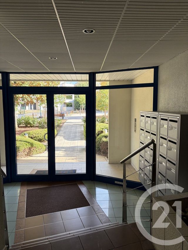 Appartement F2 à louer - 2 pièces - 36.7 m2 - METZ - 57 - LORRAINE - Century 21 Duthoy Immobilier